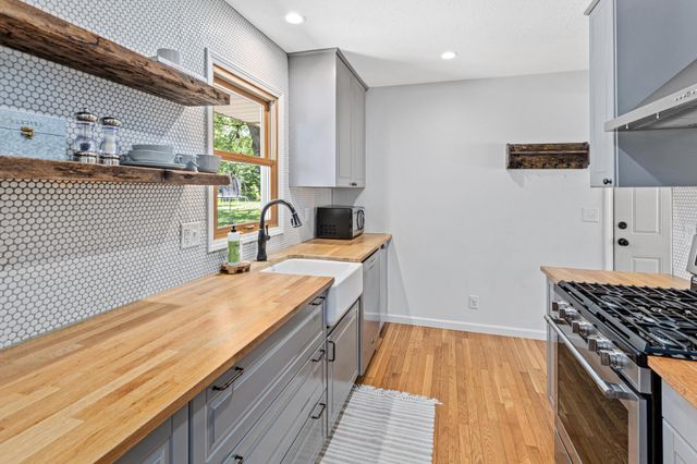 12020 Noon Drive, Dayton, MN 55327