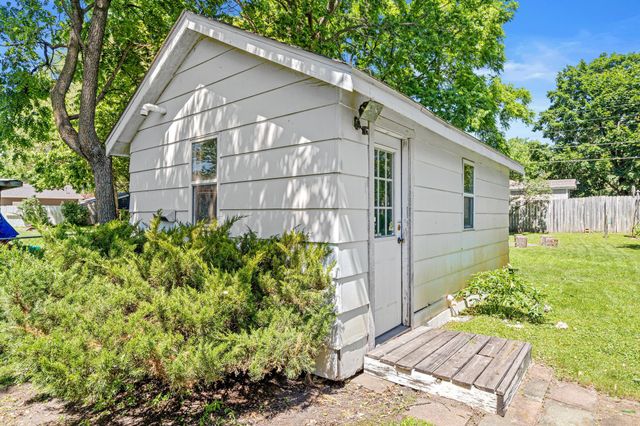 12020 Noon Drive, Dayton, MN 55327