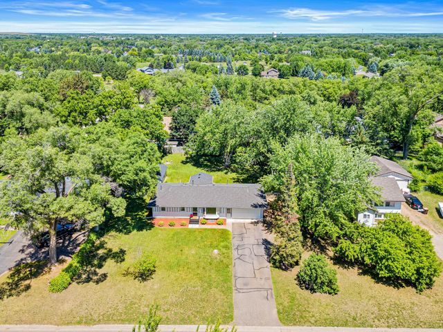 12020 Noon Drive, Dayton, MN 55327