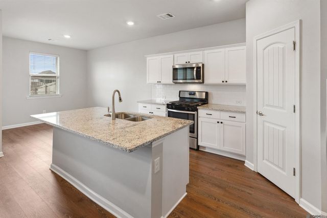 4518 Malbec Ave, Saint George, LA 70816