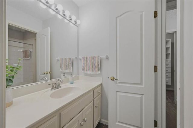 7310 W 145th Terrace, Overland Park, KS 66223