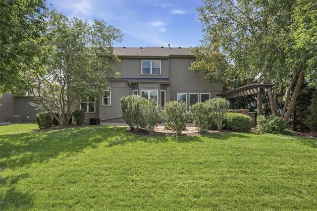 7310 W 145th Terrace, Overland Park, KS 66223