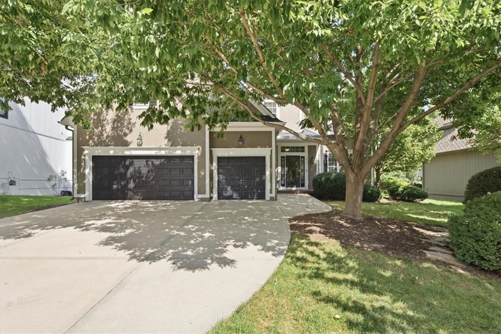 7310 W 145th Terrace, Overland Park, KS 66223