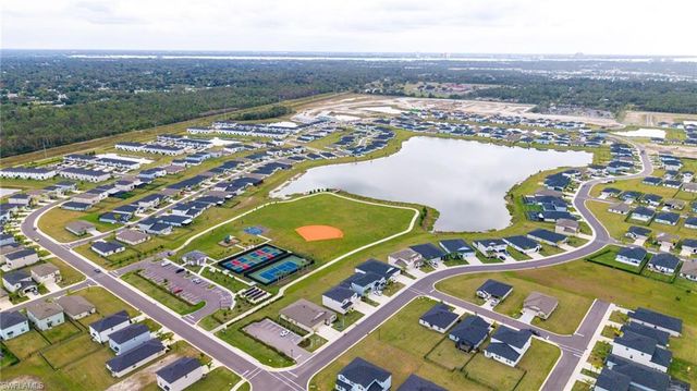 4066 San Clemente CT, North Fort Myers, FL 33917