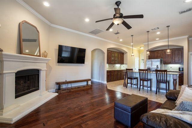 621 Seminole Trail, Murphy, TX 75094