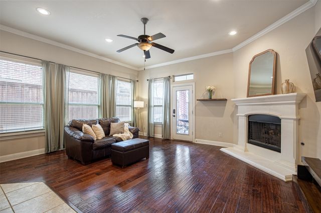 621 Seminole Trail, Murphy, TX 75094