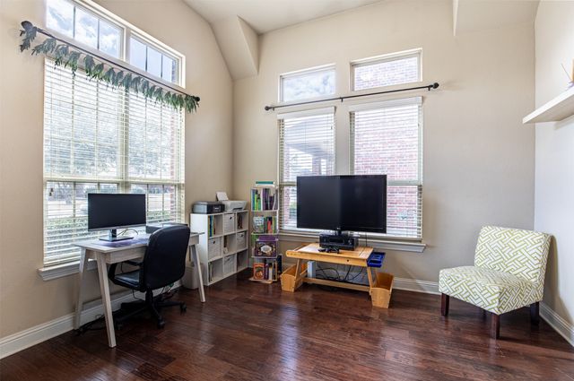 621 Seminole Trail, Murphy, TX 75094