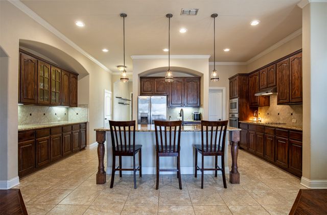 621 Seminole Trail, Murphy, TX 75094