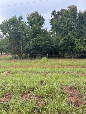 26050 Forest Hills Lane, Waller, TX 77484