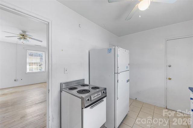 540 Wakefield Drive D, Charlotte, NC 28209