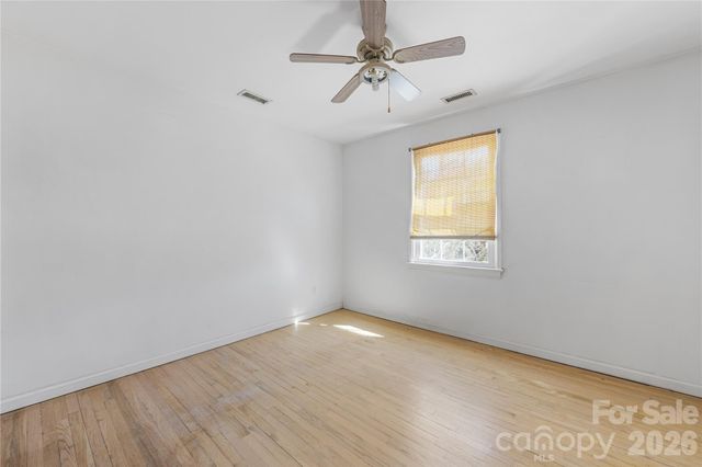 540 Wakefield Drive D, Charlotte, NC 28209