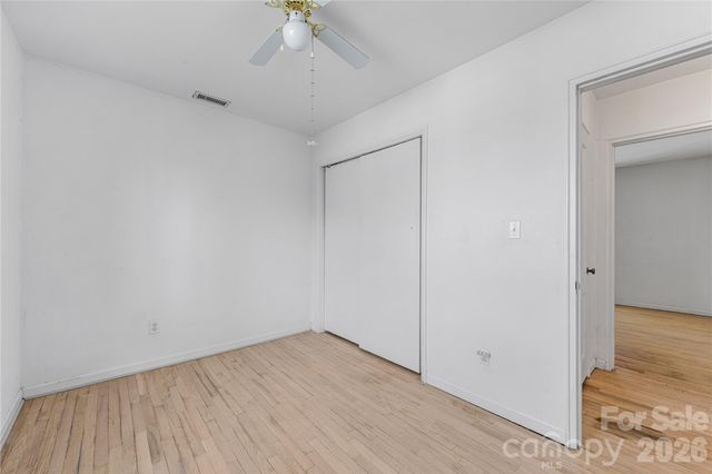 540 Wakefield Drive D, Charlotte, NC 28209