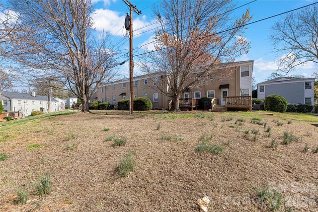 540 Wakefield Drive D, Charlotte, NC 28209