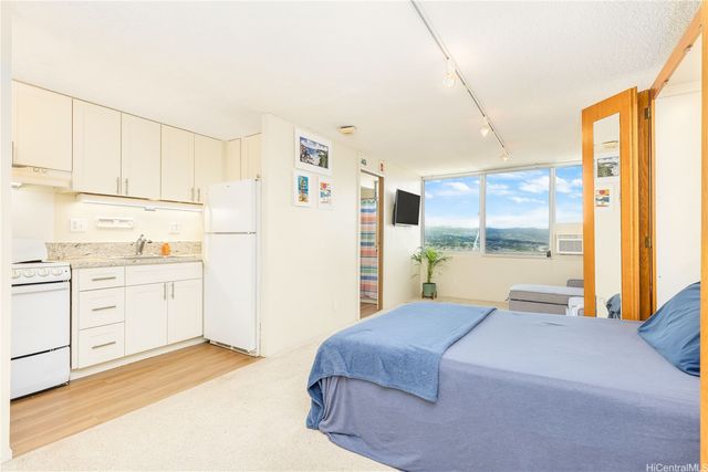 1060 Kamehameha Highway 3805B, Pearl City, HI 96782