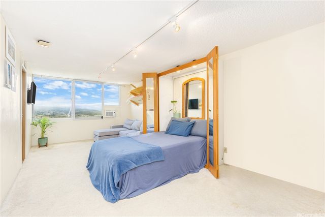1060 Kamehameha Highway 3805B, Pearl City, HI 96782
