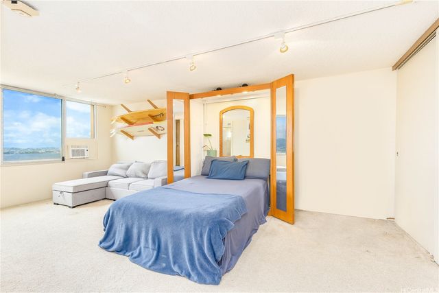 1060 Kamehameha Highway 3805B, Pearl City, HI 96782