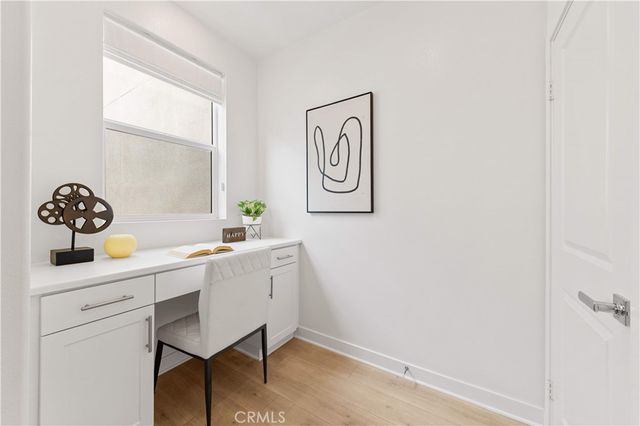 1816 E 1st 440, Santa Ana, CA 92705