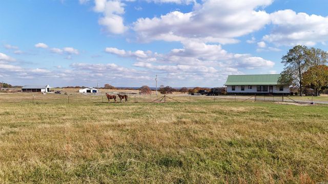 1768 Cutoff Road Road, Clinton, AR 72031