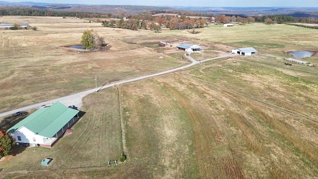 1768 Cutoff Road Road, Clinton, AR 72031