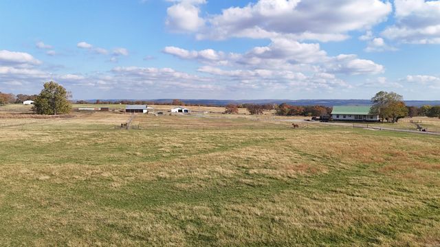 1768 Cutoff Road Road, Clinton, AR 72031