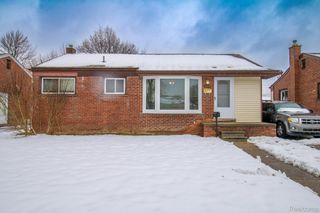 216 Helen Street, Garden City, MI 48135