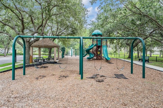 18615 CHEMILLE DRIVE, Lutz, FL 33558