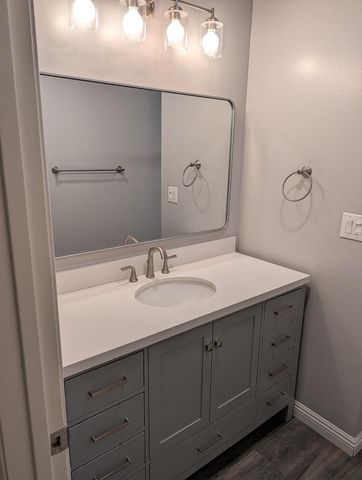 225 Red Oak Drive N, Sunnyvale, CA 94086