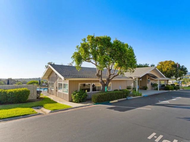 155 S Las Flores 16, San Marcos, CA 92069