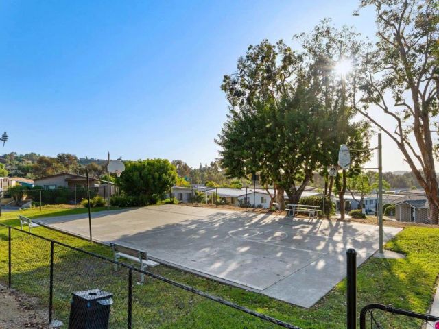 155 S Las Flores 16, San Marcos, CA 92069