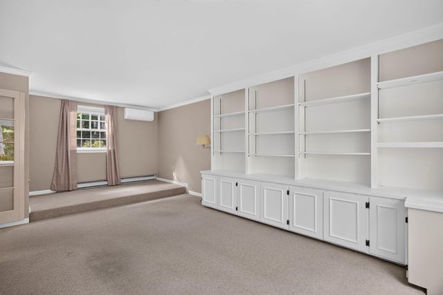 32 Greengate Road, Falmouth, MA 02540