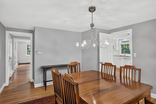 32 Greengate Road, Falmouth, MA 02540