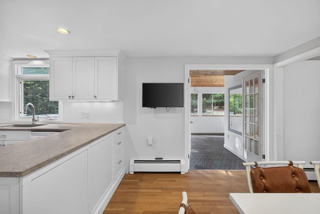 32 Greengate Road, Falmouth, MA 02540