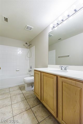 2101 Quartz Cliff Street 105, Las Vegas, NV 89117