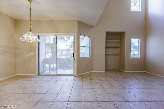 2101 Quartz Cliff Street 105, Las Vegas, NV 89117