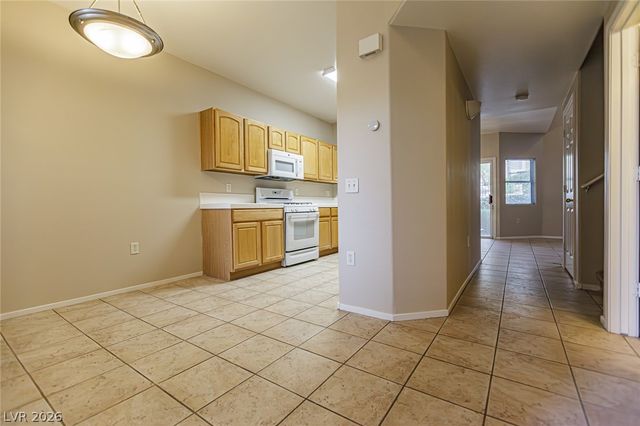 2101 Quartz Cliff Street 105, Las Vegas, NV 89117