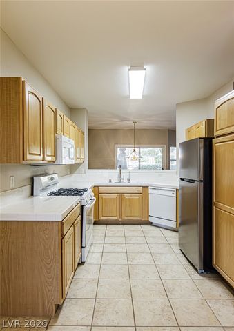 2101 Quartz Cliff Street 105, Las Vegas, NV 89117