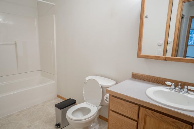 2585 CRESBARD COURT, Fairbanks, AK 99709