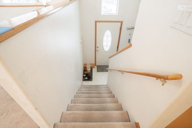 2585 CRESBARD COURT, Fairbanks, AK 99709