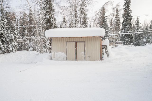 2585 CRESBARD COURT, Fairbanks, AK 99709