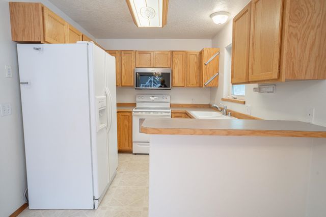 2585 CRESBARD COURT, Fairbanks, AK 99709