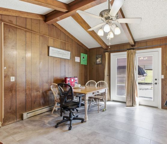 105 S Valley Rd, Hendersonville, TN 37075