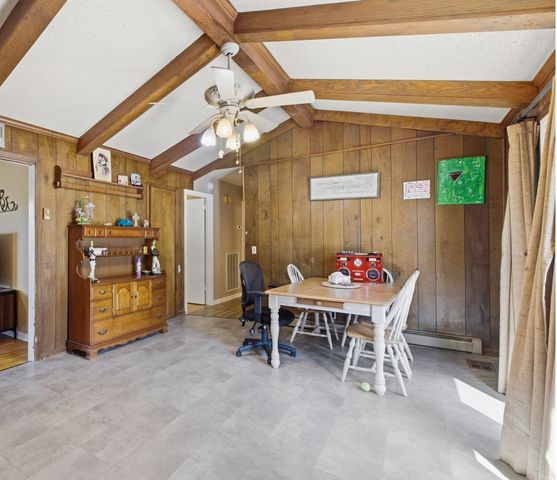 105 S Valley Rd, Hendersonville, TN 37075