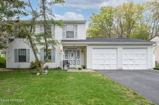 20 Snowdrift Lane, Howell, NJ 07731