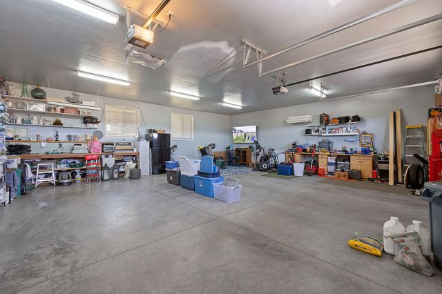 1720 SW Culver Highway, Madras, OR 97741