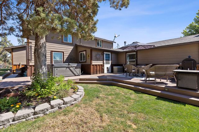 1720 SW Culver Highway, Madras, OR 97741
