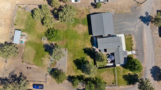 1720 SW Culver Highway, Madras, OR 97741