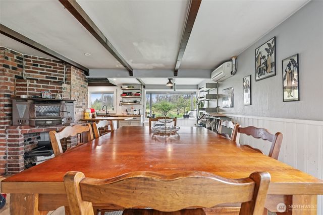 8754 Peavey Road, Sedro Woolley, WA 98284