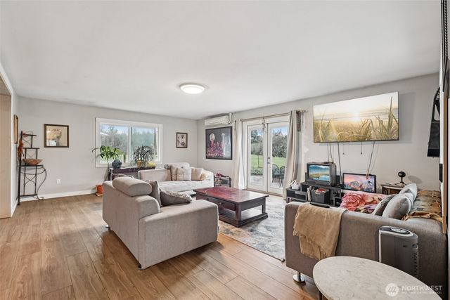 8754 Peavey Road, Sedro Woolley, WA 98284