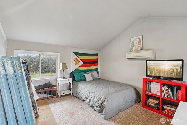 8754 Peavey Road, Sedro Woolley, WA 98284