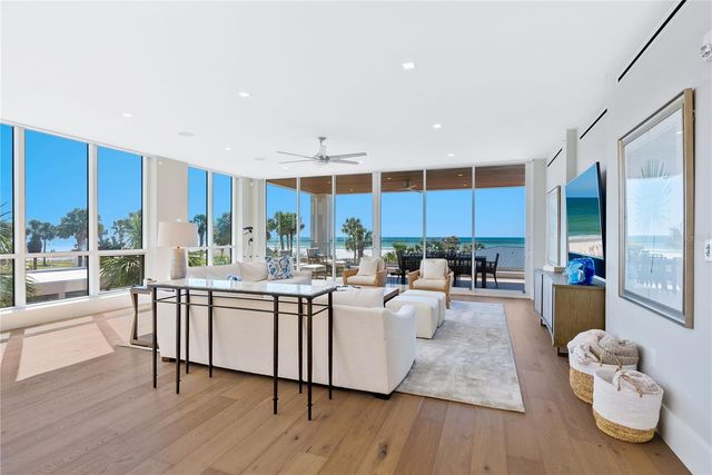 6100 MIDNIGHT PASS ROAD 201, Sarasota, FL 34242